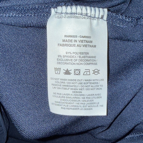 Men’s ~Jordan ~ University of Michigan DRI-FIT Hoodie with logo - Picture 3 of 16